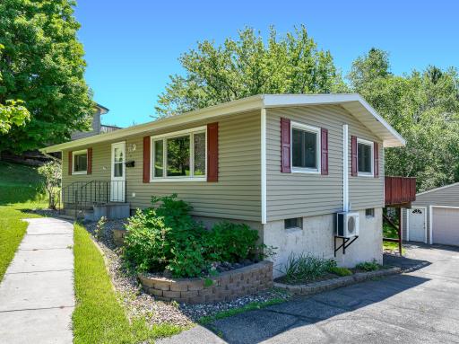 128 Hubbell Street, Duluth, MN 55803