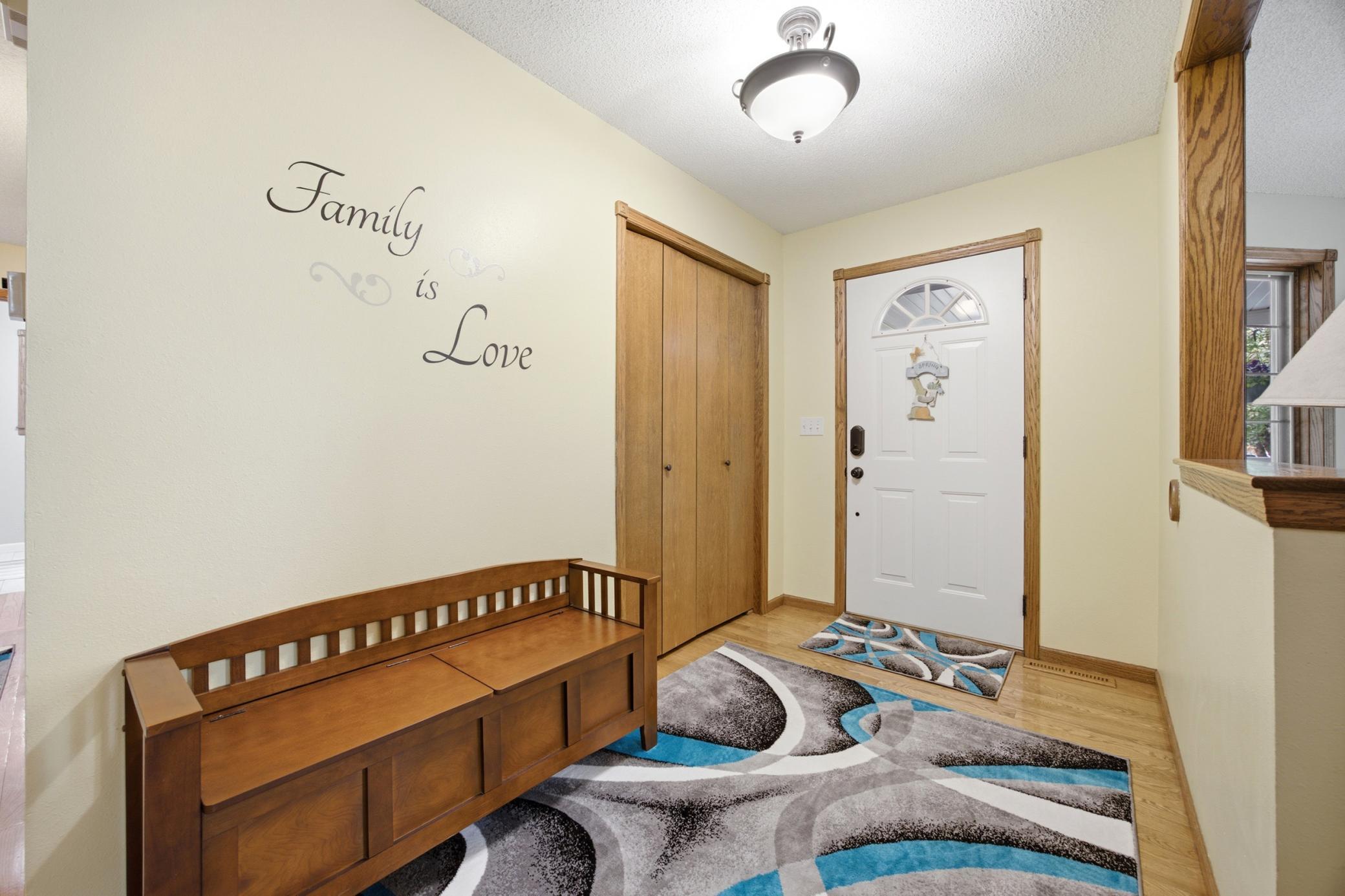 Welcoming & Spacious Front Entry w/Hardwood Floors
