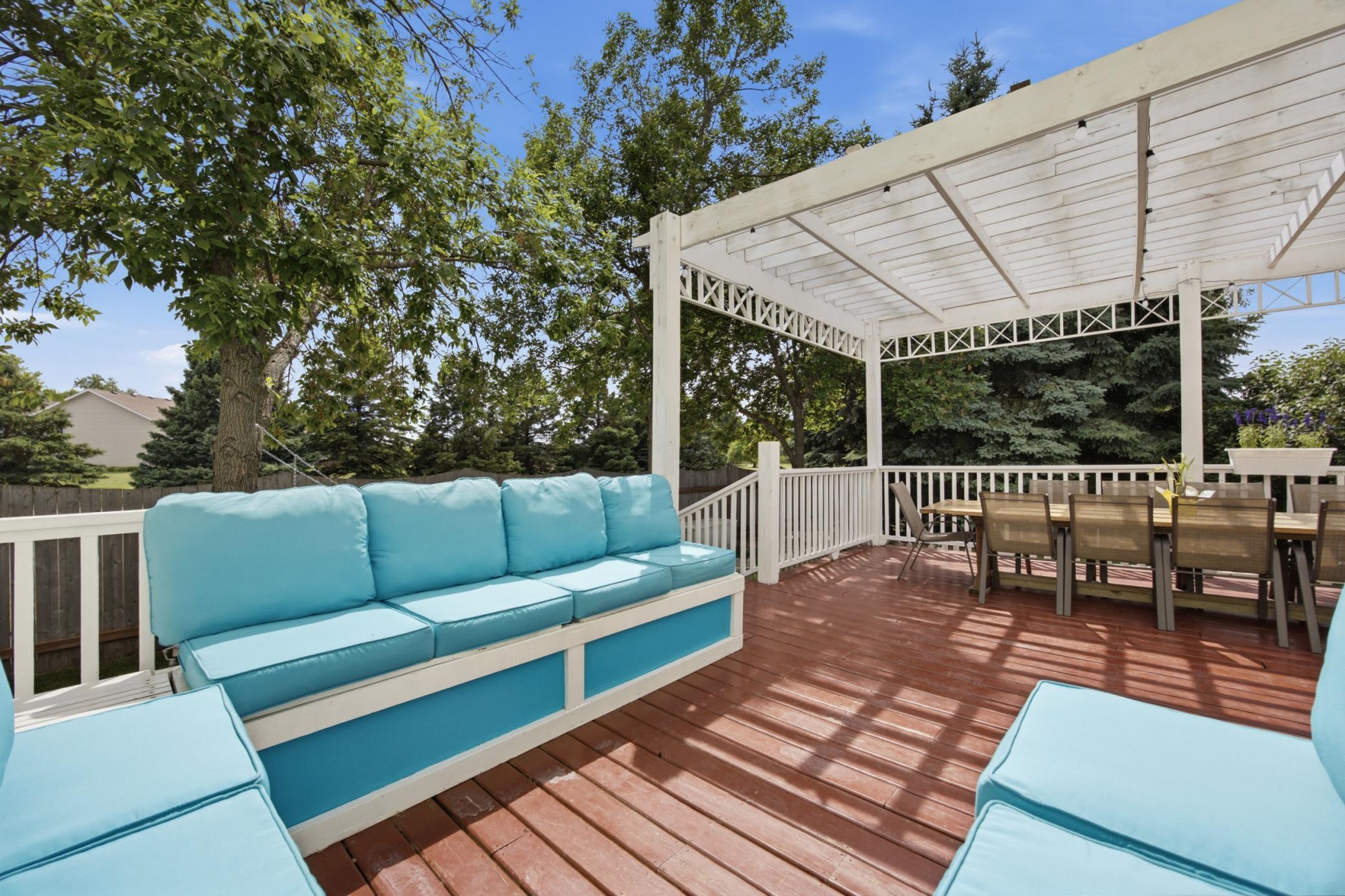 Built-In Bench Area on Deck