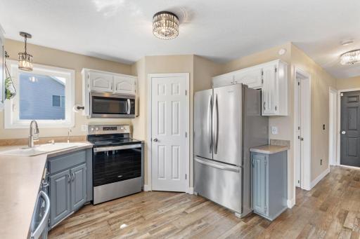 7811 Palmgren Avenue NE, Elk River, MN 55330