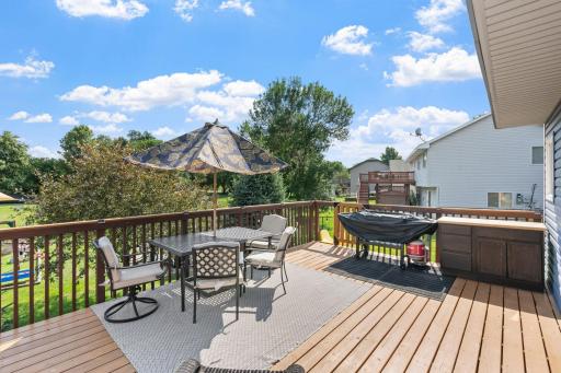 7811 Palmgren Avenue NE, Elk River, MN 55330