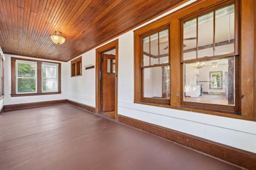 3500 Irving Avenue N, Minneapolis, MN 55412