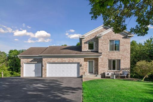 3990 Forest Court, Saint Bonifacius, MN 55375