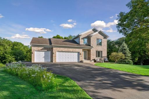 3990 Forest Court, Saint Bonifacius, MN 55375