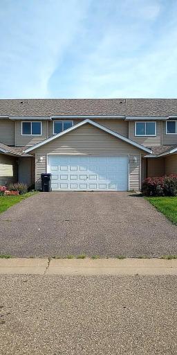 1205 W 9th Street, New Richmond, WI 54017