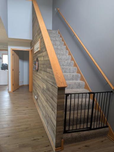 1205 W 9th Street, New Richmond, WI 54017