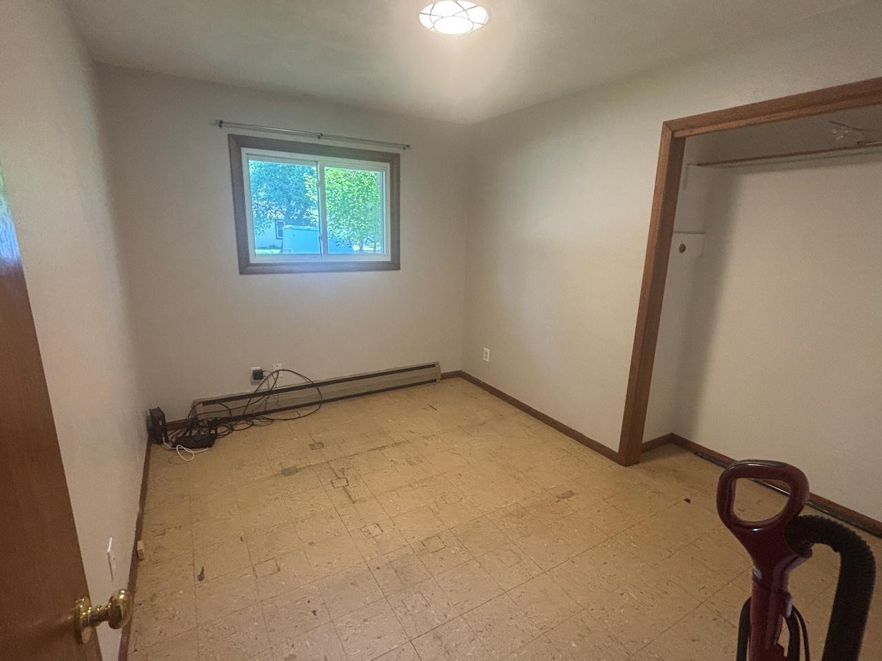 Main Floor Bed/Office