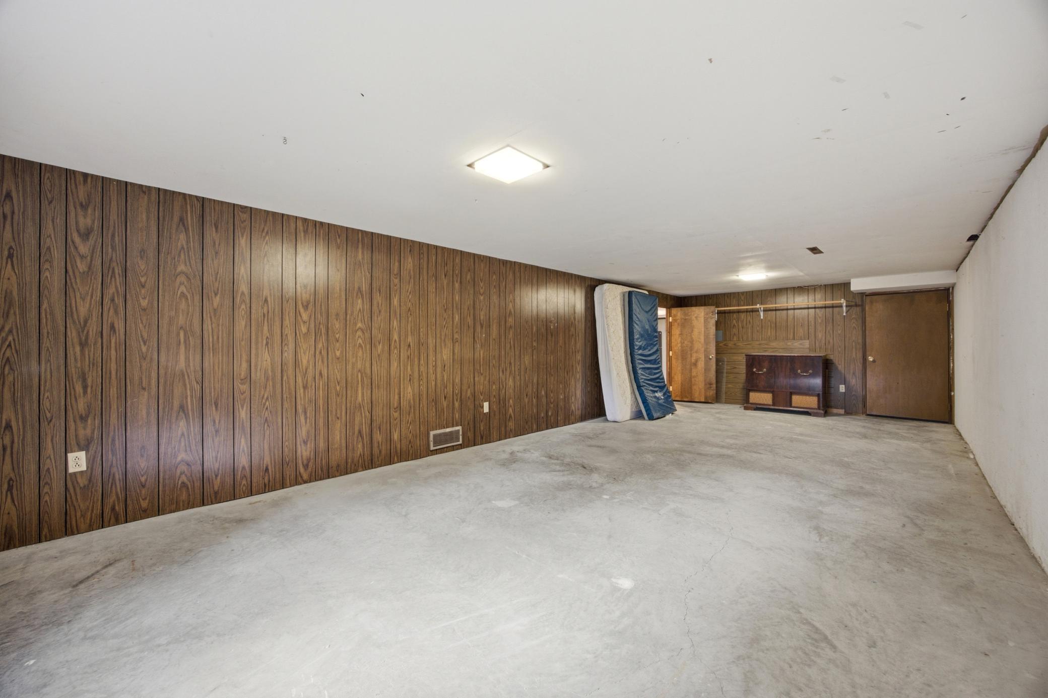 Bonus/Flex Space