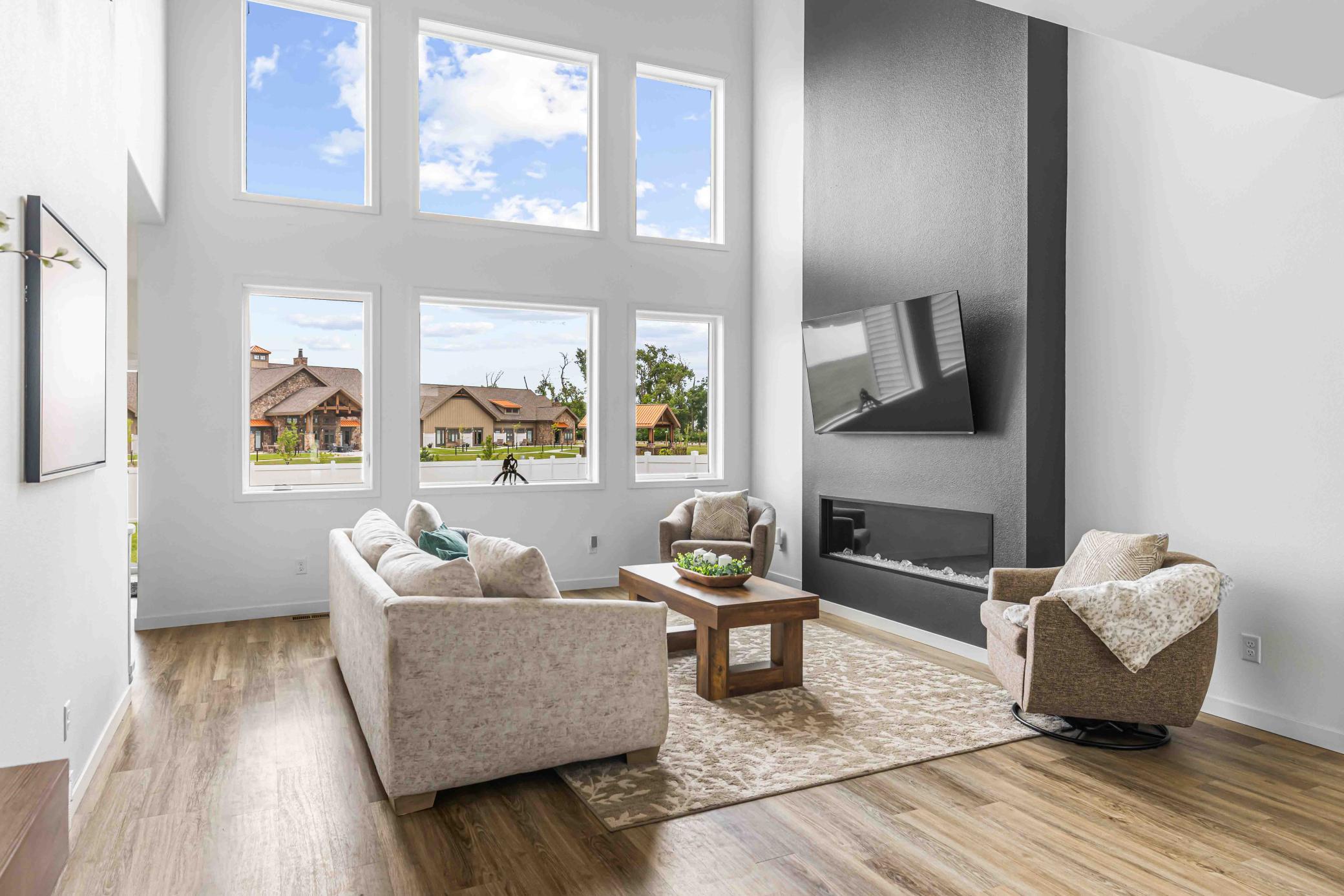 Main floor Gas Fireplace