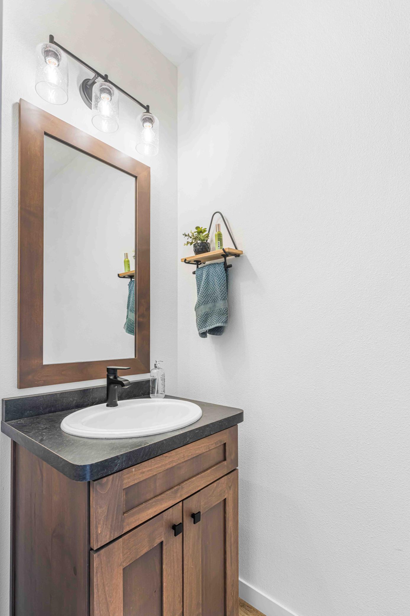 1/2 bath on main