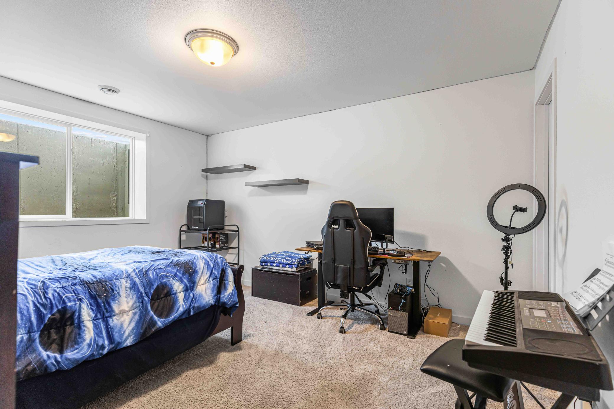 Bed 5 in basement