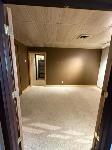 Willmar, MN 56201