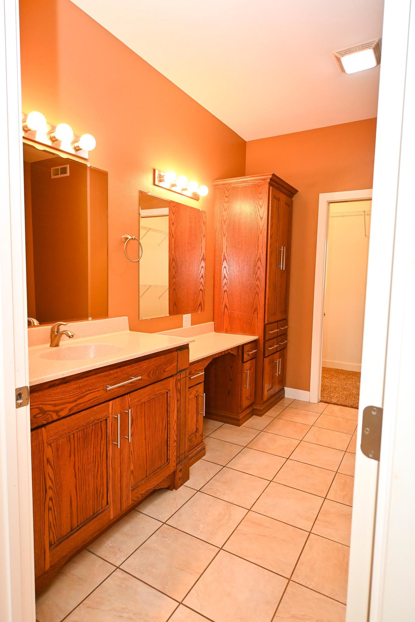 Main Suite-4.jpg