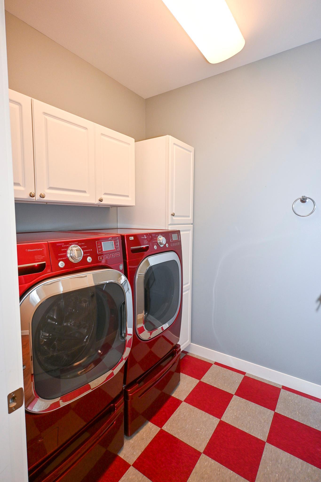 Laundry-1.jpg