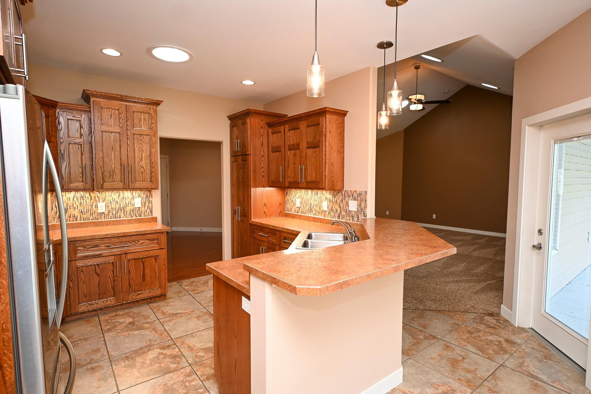 Kitchen-5.jpg
