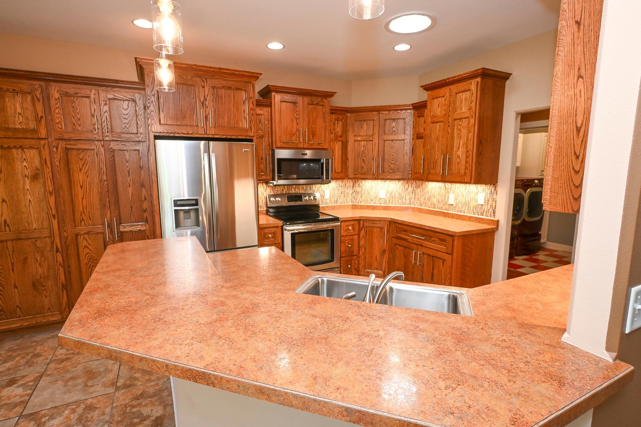 Kitchen-6.jpg