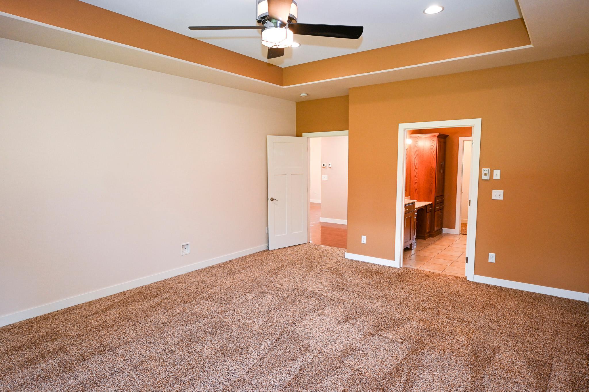 Main Suite-3.jpg