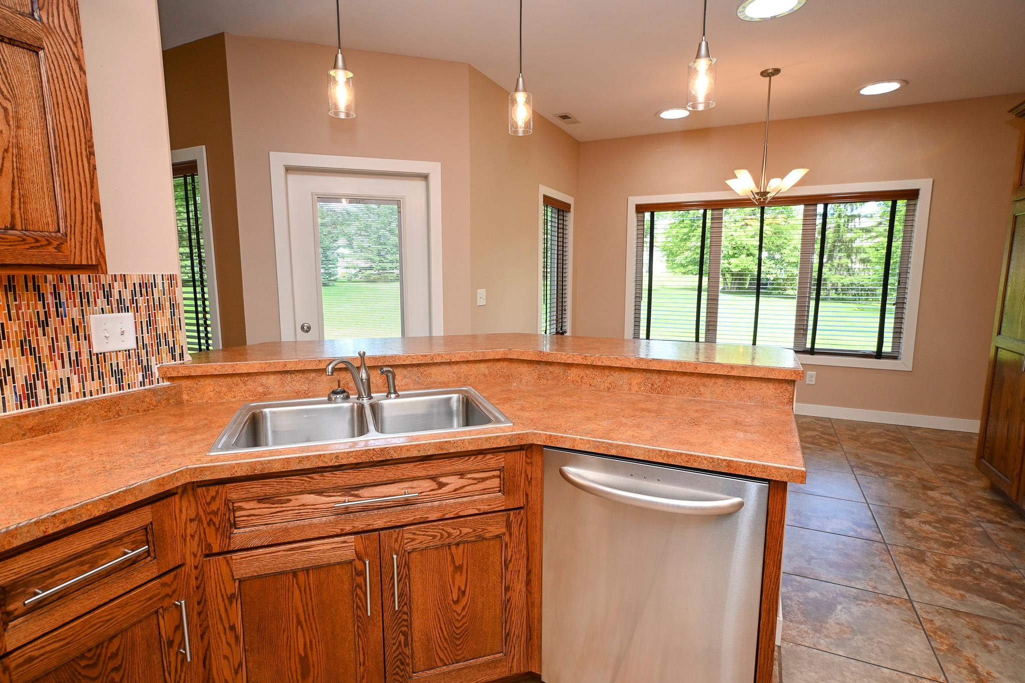 Kitchen-9.jpg