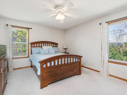 950 Oak Court, Waconia, MN 55387