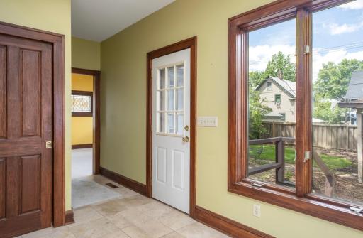 1425 Como Avenue, Saint Paul, MN 55108