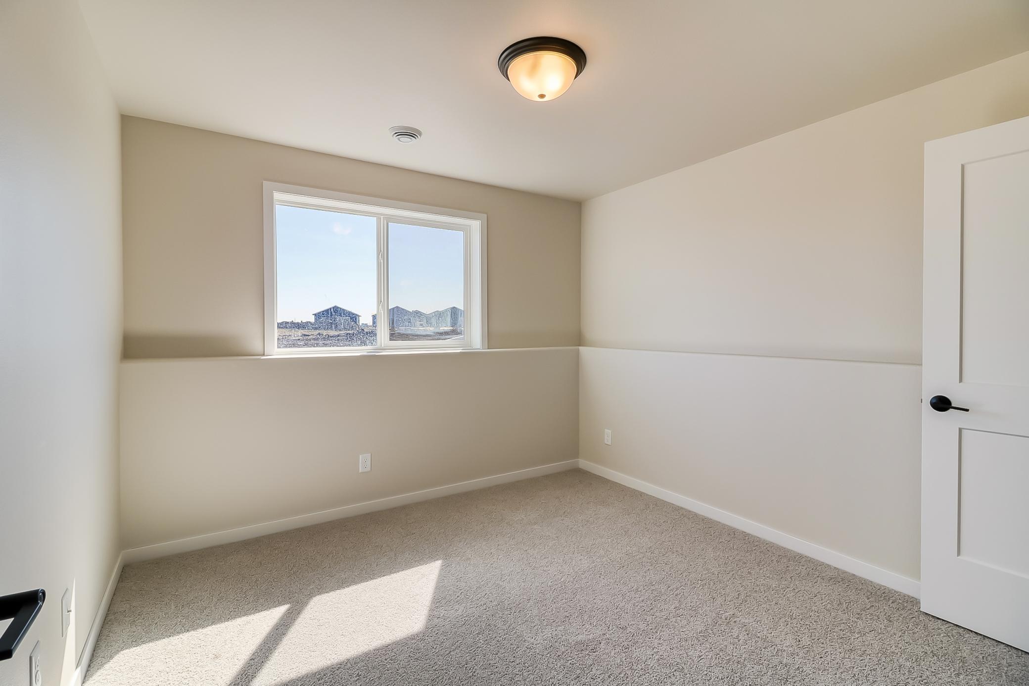 Basement Bedroom2_2.jpg