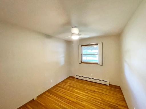 403 S Paffrath Avenue, Springfield, MN 56087