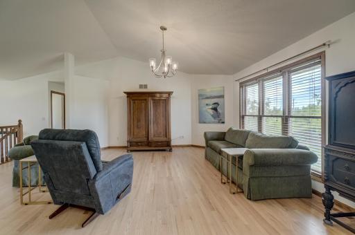 15912 Cascade Path, Rosemount, MN 55068