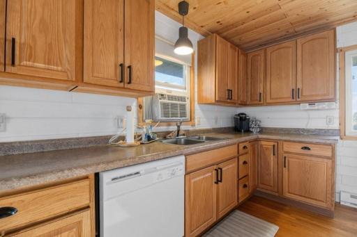 39466 385th Avenue, Dent, MN 56528