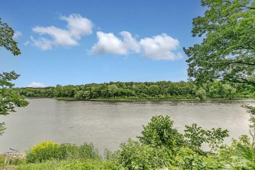 1R0A0657.jpg