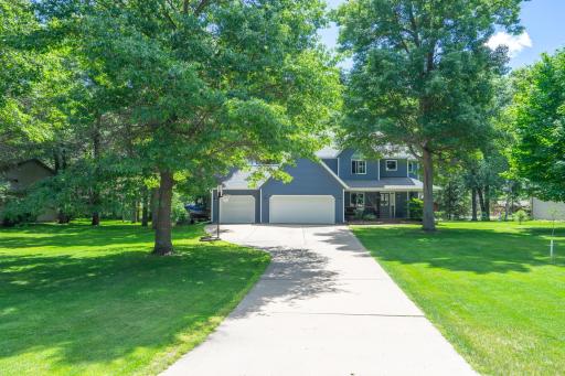 Welcome home to this spacious 5-bedroom, 4-bath Baxter gem.