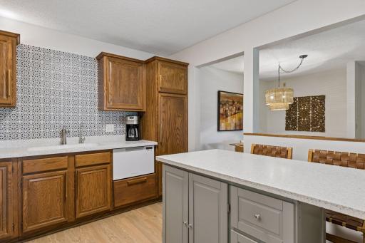 10540 43rd Avenue N, 111, Minneapolis, MN 55442