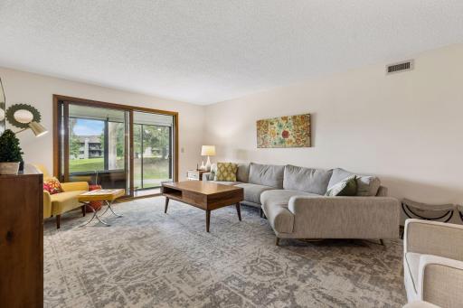 10540 43rd Avenue N, 111, Minneapolis, MN 55442