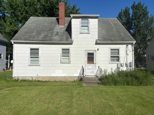 307 11th Street N, Benson, MN 56215