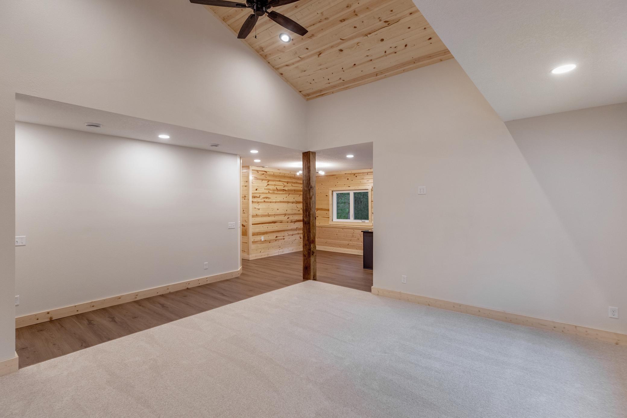 Vaulted Knotty Pine Ceiling