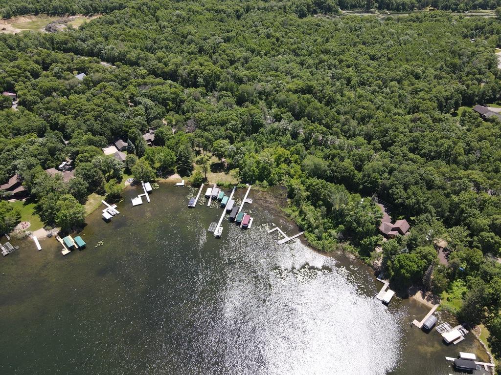 Convenient location on Cross Lake