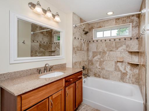 862 Holton Street, Saint Paul, MN 55104