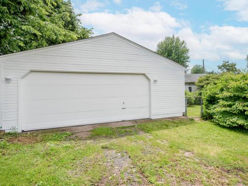 862 Holton Street, Saint Paul, MN 55104
