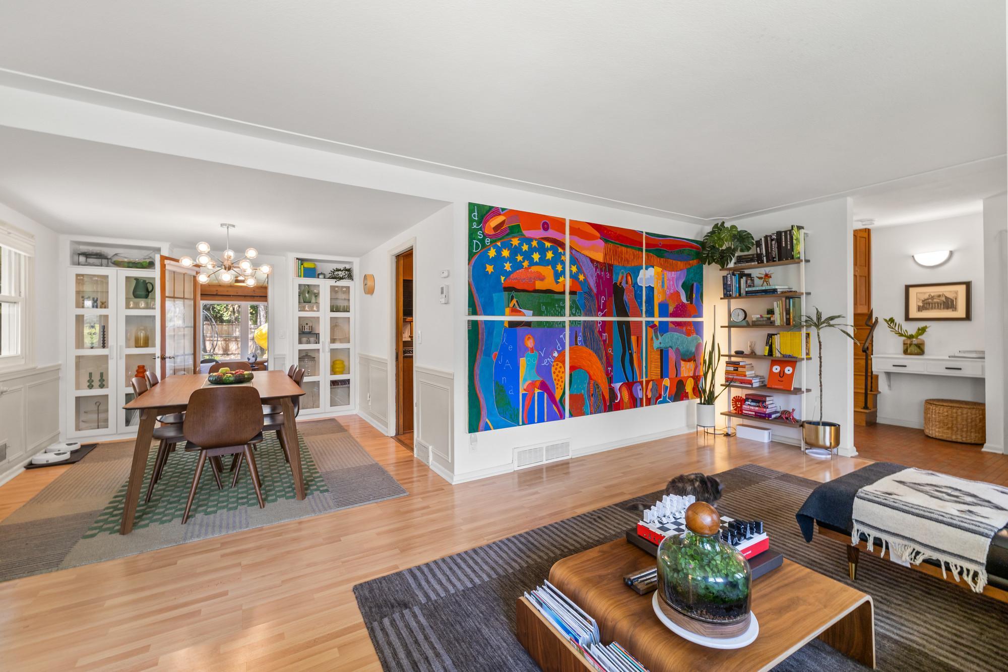 Open Concept Living/Dining