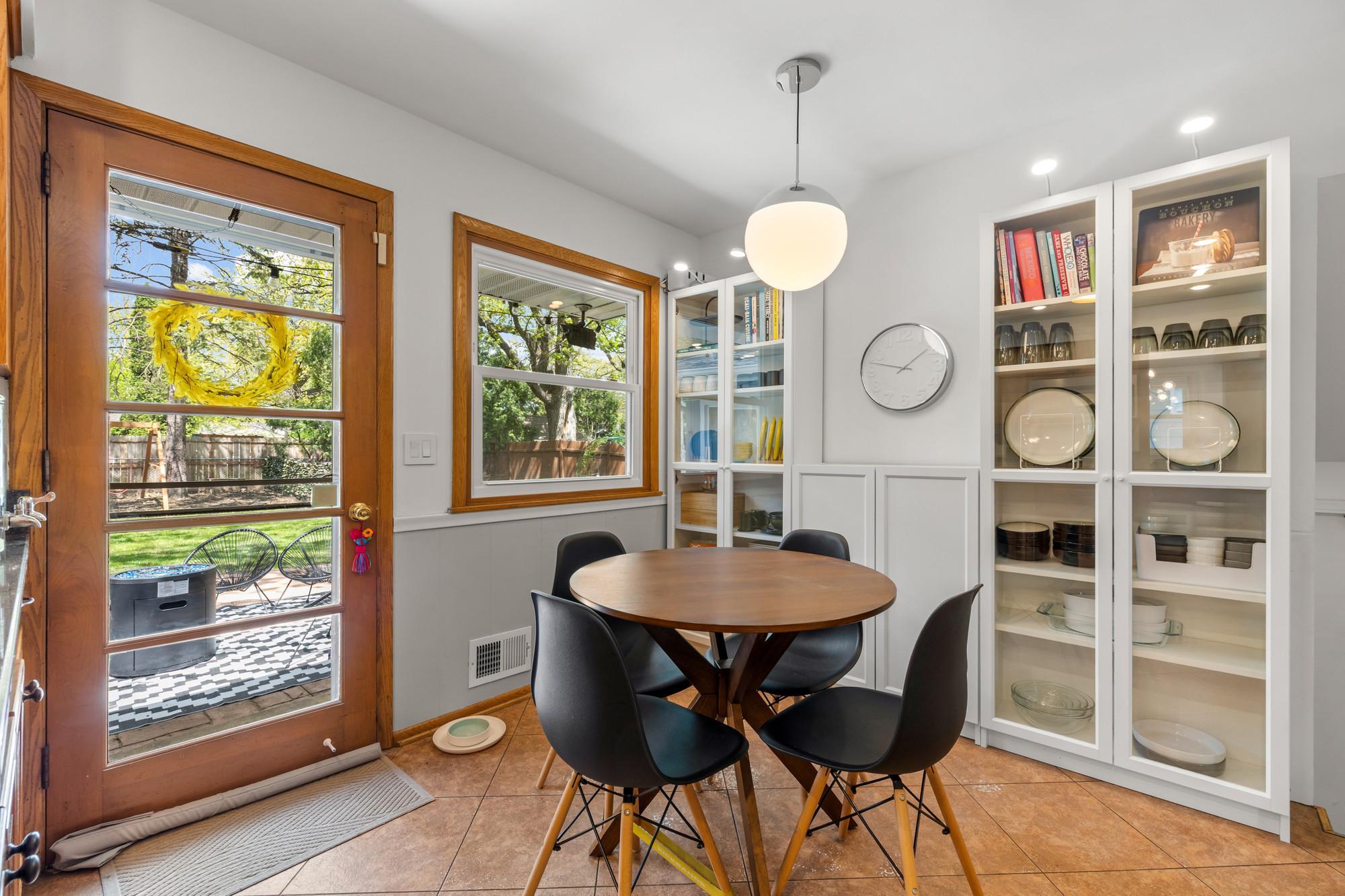 Breakfast Nook