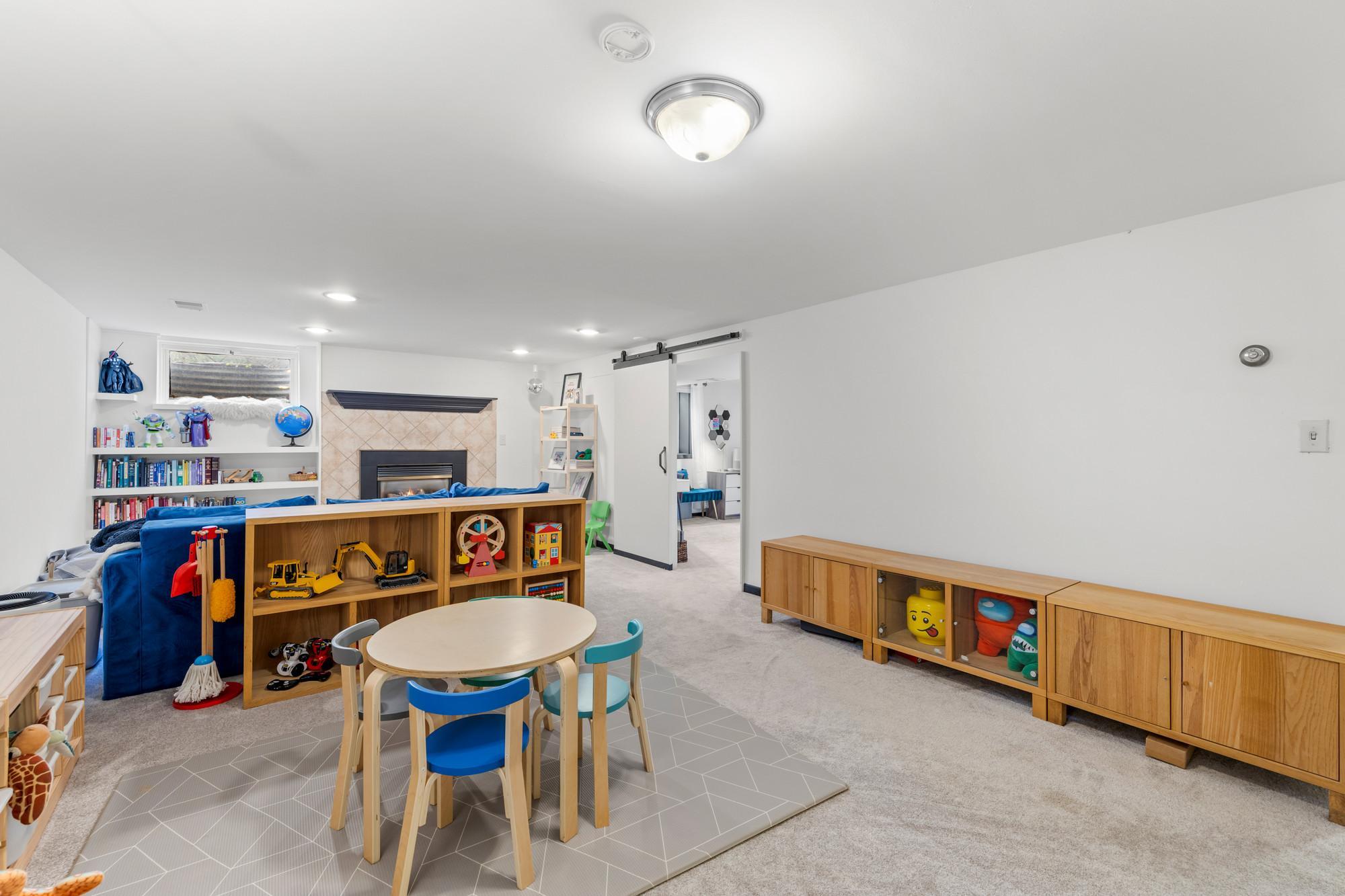 Great Lower Level Space