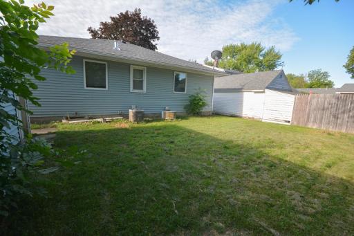 1013 9th Street NE, Rochester, MN 55906