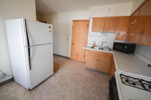 1013 9th Street NE, Rochester, MN 55906