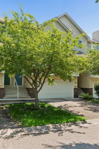 306 Brickyard Drive, Chaska, MN 55318