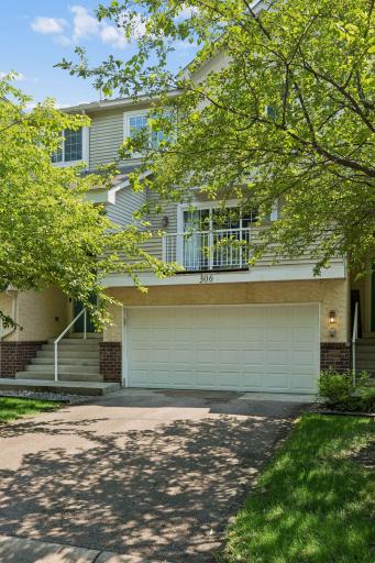 306 Brickyard Drive, Chaska, MN 55318