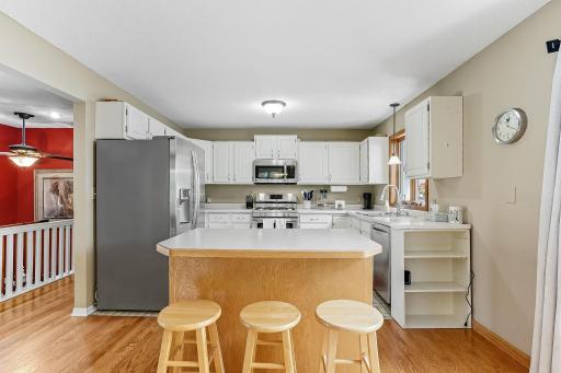 2292 7th Street N, Saint Paul, MN 55109