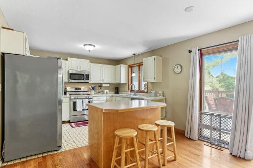 2292 7th Street N, Saint Paul, MN 55109