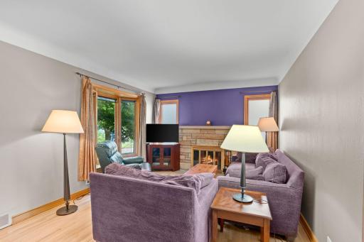 2081 Jefferson Avenue, Saint Paul, MN 55105
