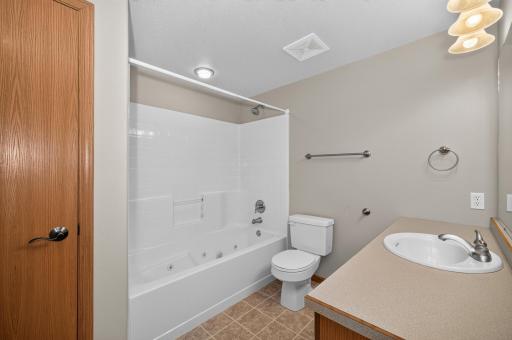 315 Maust Way, Horace, ND 58047