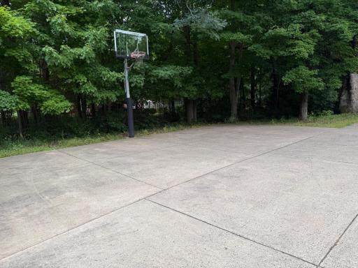 Part of the driveway turn around and basket ball court!!!