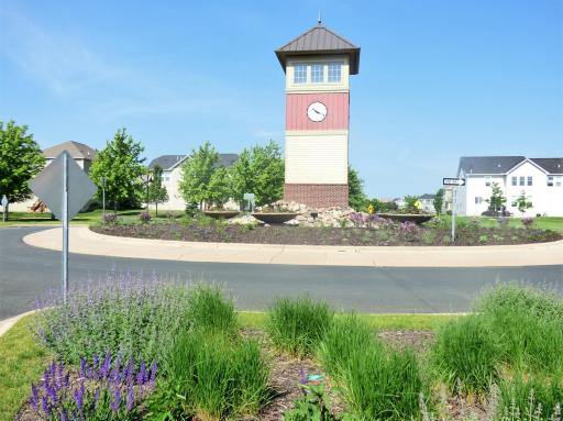 Another Cobblestone Lake neighborhood landmark is the clocktower at the southern entrance to the neighborhood.
